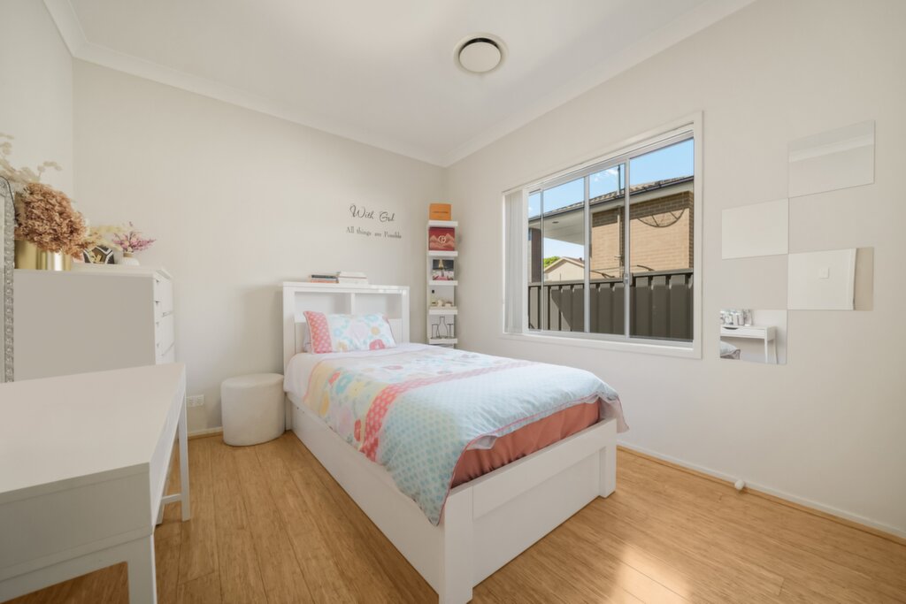 33 Brunswick Crescent, St Johns Park - Thumbnail 8