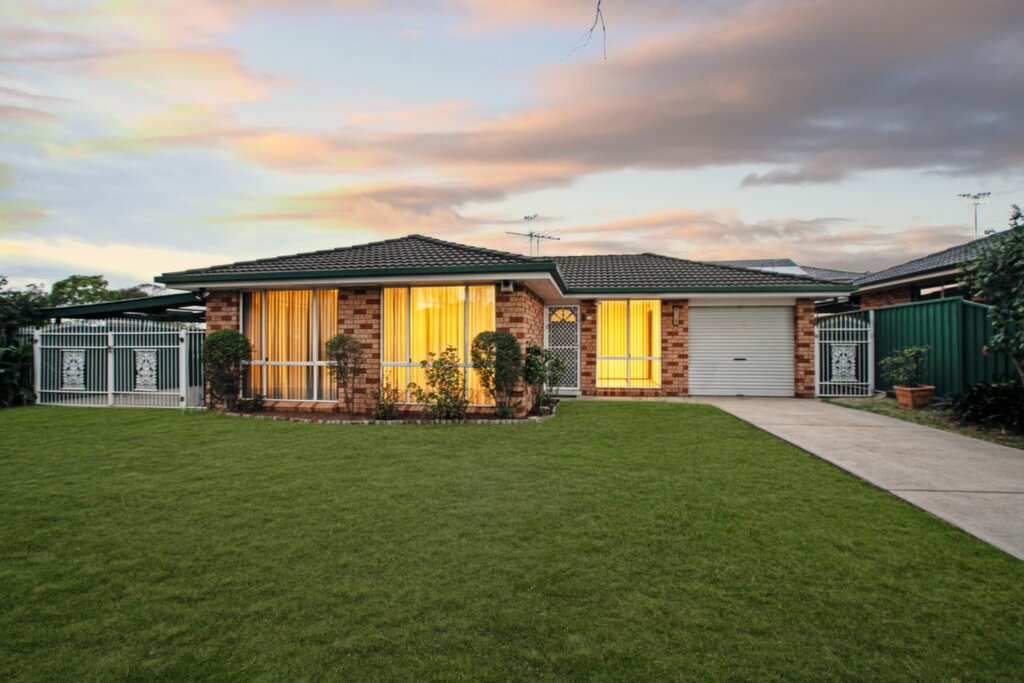 15 Shearwater Road, Hinchinbrook - Thumbnail 2