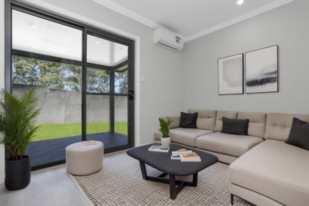 4A Kano Close, Bonnyrigg - Thumbnail 2