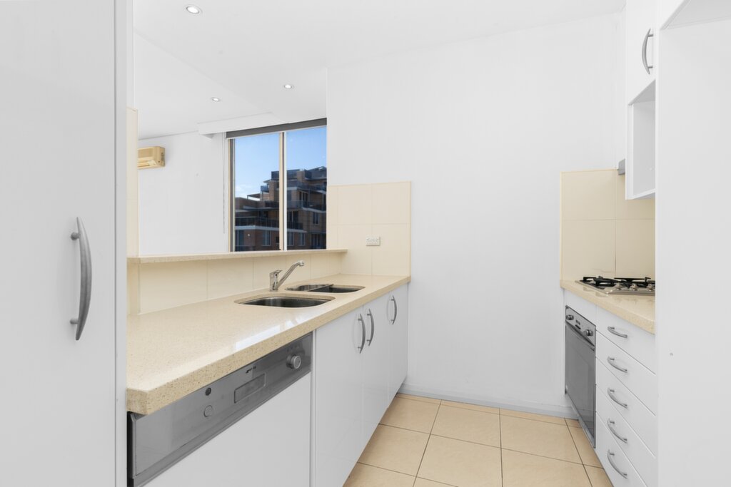 27/97 Bonar Street, Wolli Creek - Thumbnail 4