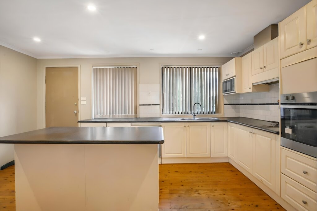 106 St Clair Avenue, St Clair - Thumbnail 4