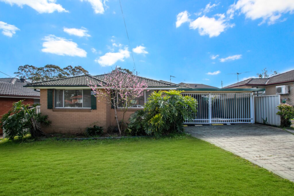95 Oliveri Crescent, Green Valley - Thumbnail 2