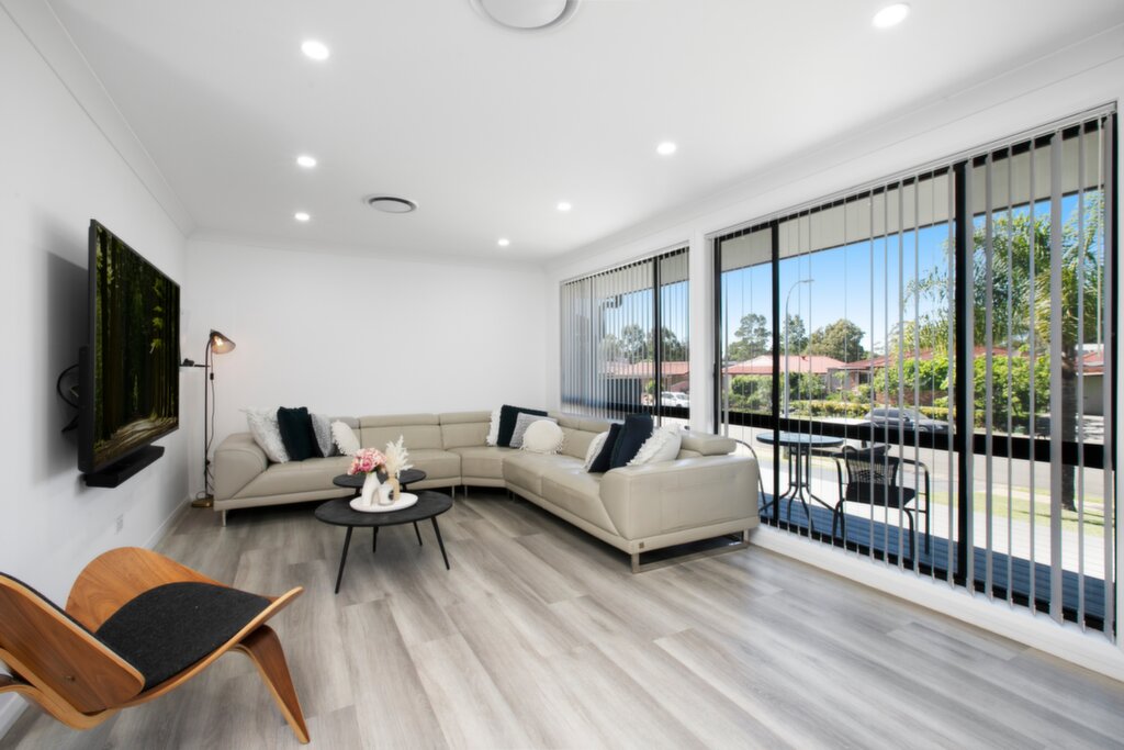 22 Newcastle Street, Wakeley - Thumbnail 2